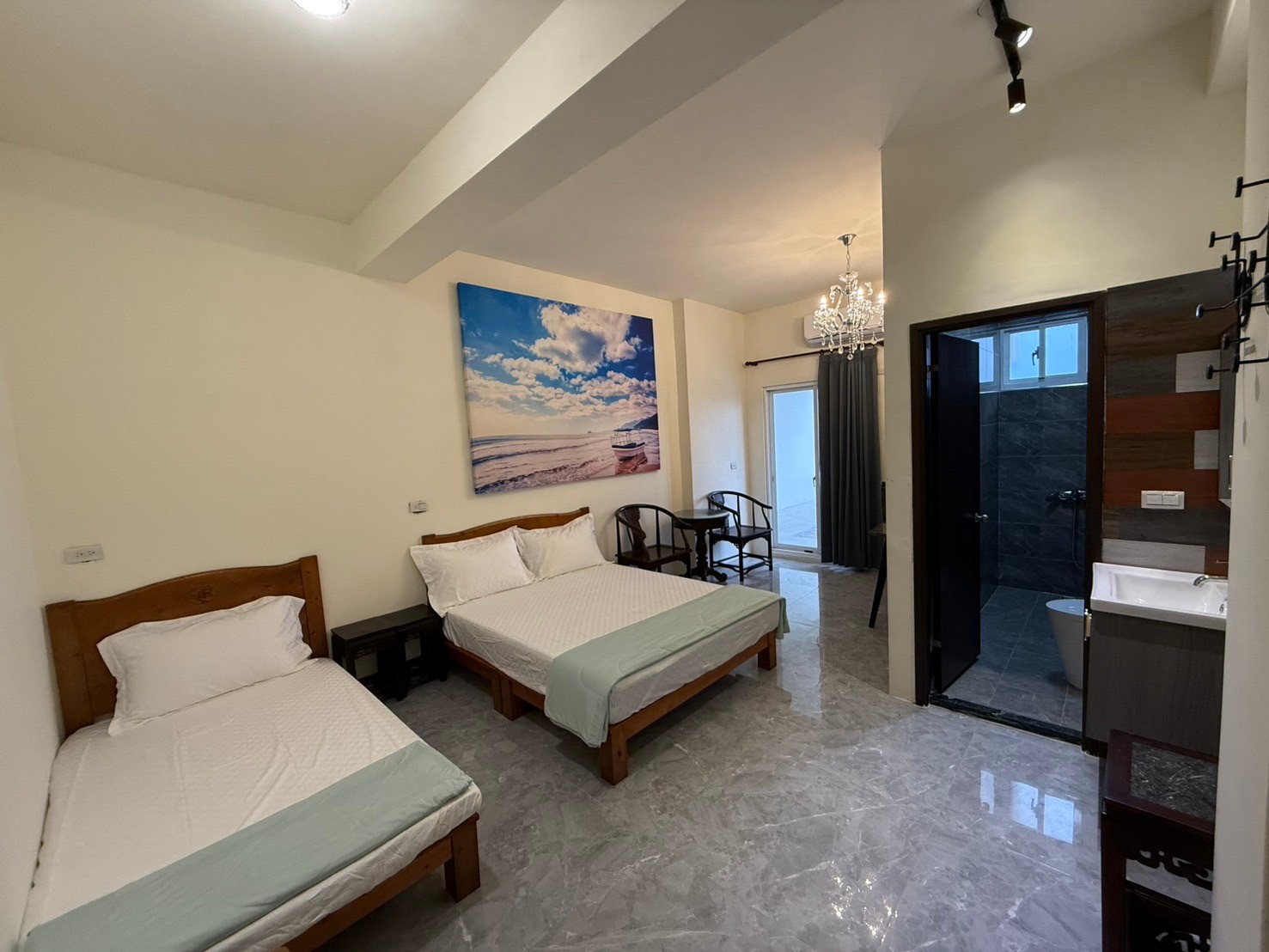 (郎島村)鴻昇白屋三館的第4張圖片